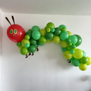 Caterpillar Garland Kit