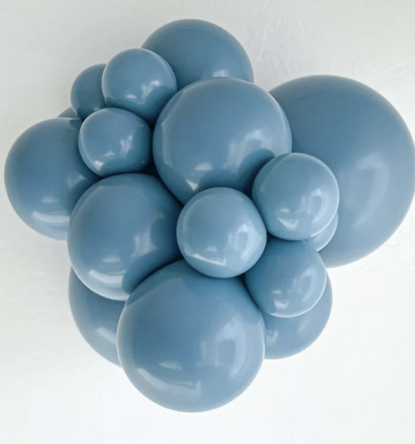 blue glass 11" balloon