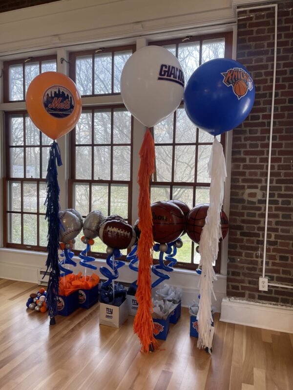 24" balloons and centerpieces