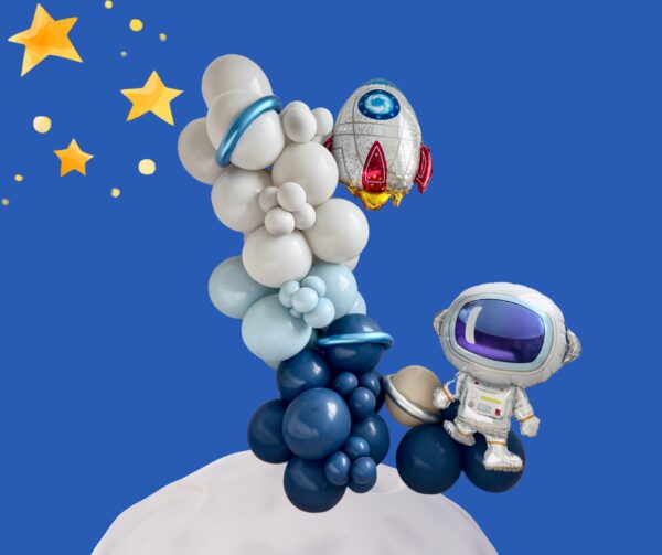 Space and astronauts balloon garland
