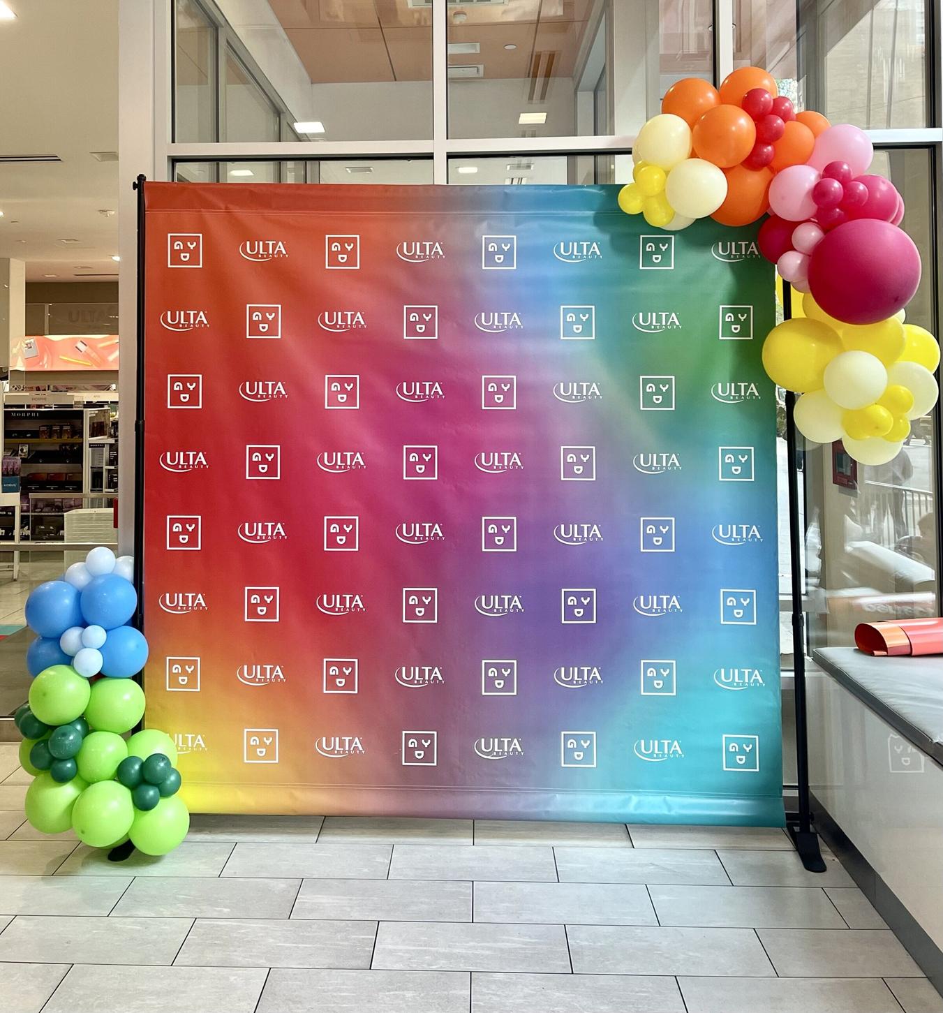 Balloon display