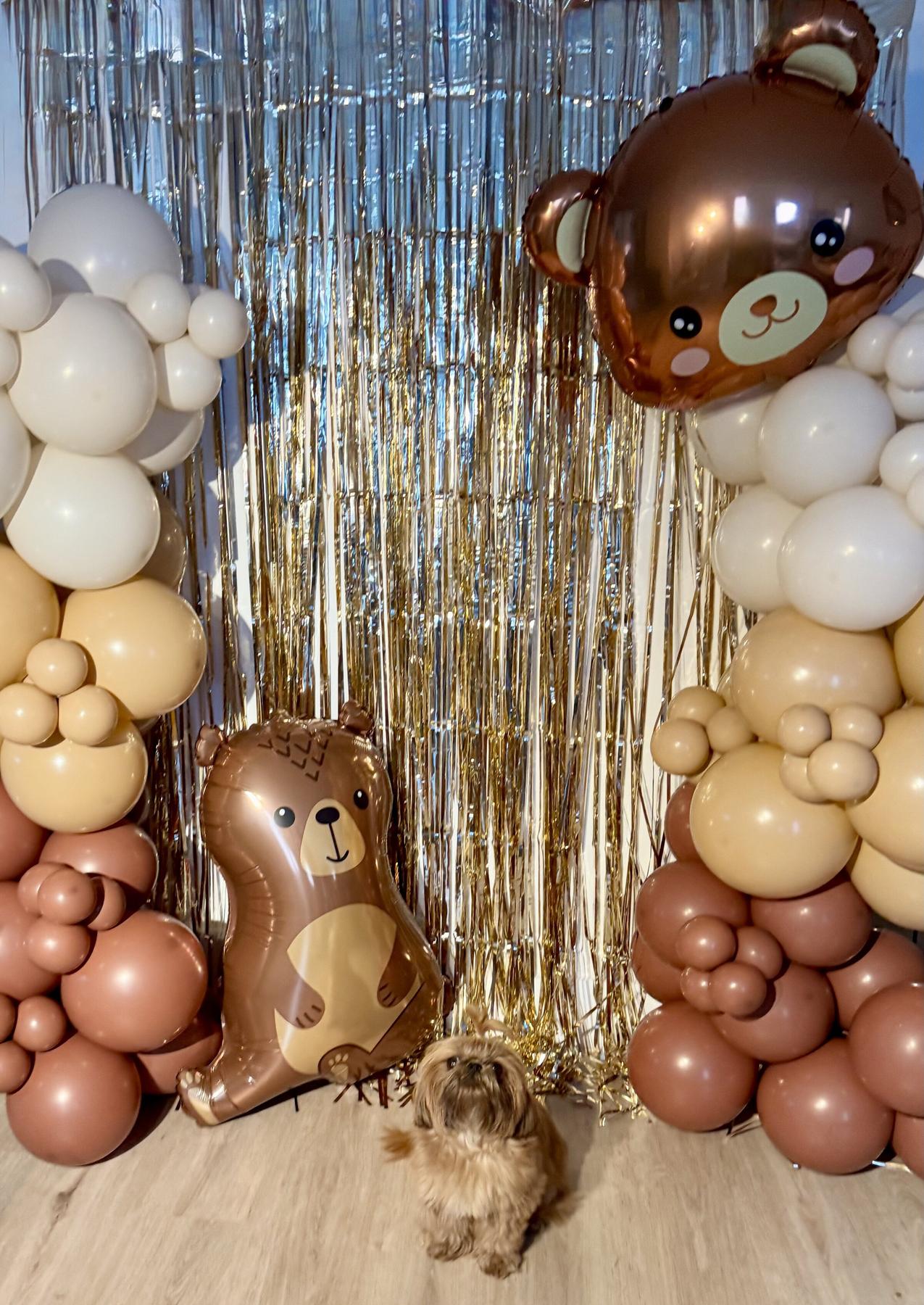 Balloons and bear