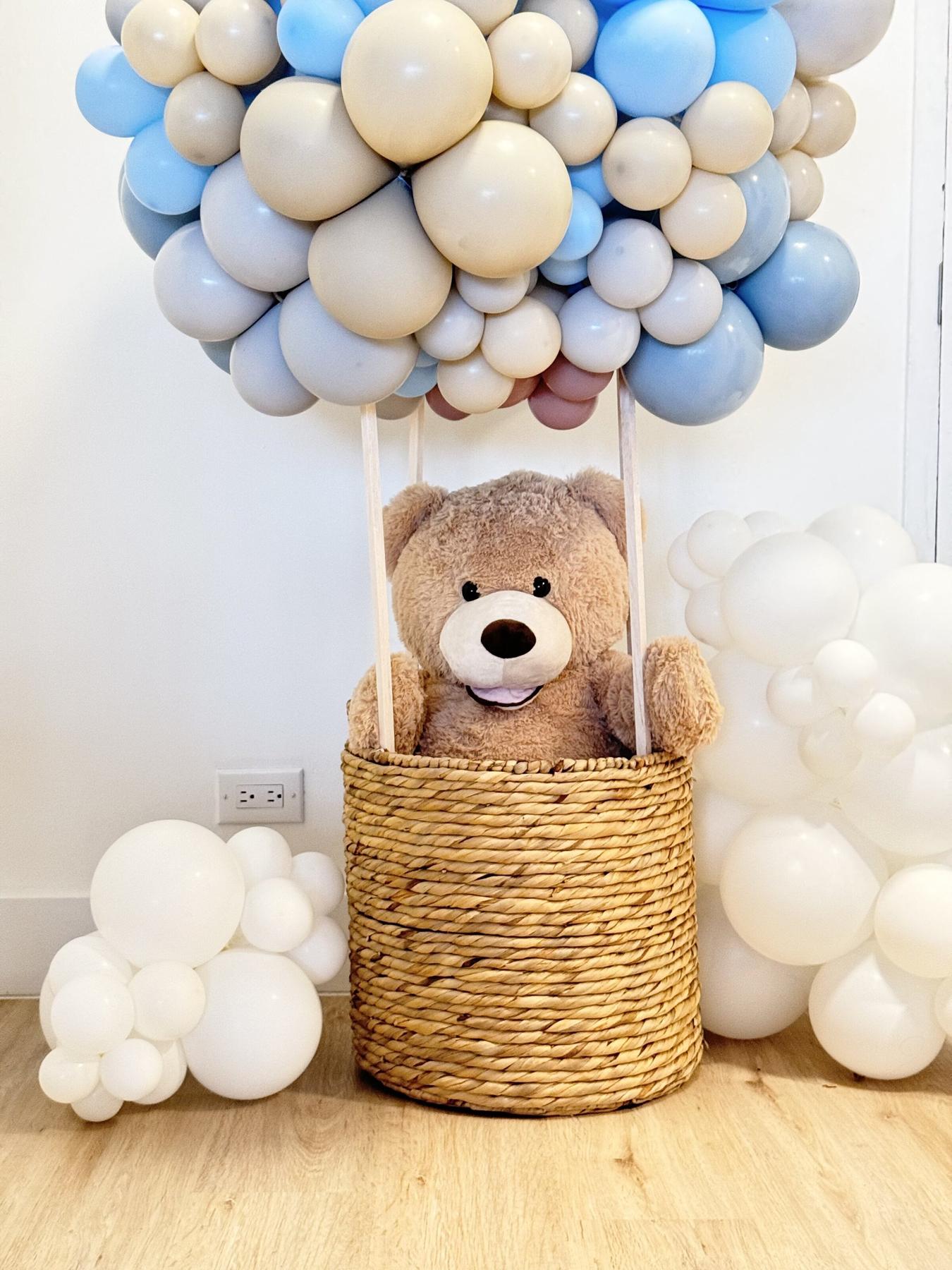 Bear balloon