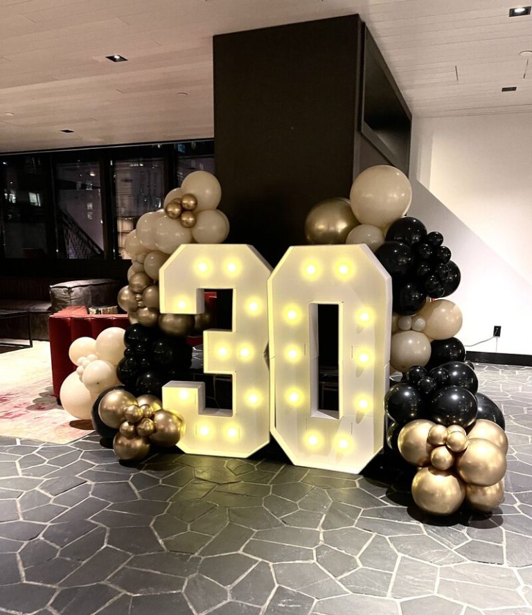 Light-up mosaic number 30 with balloons